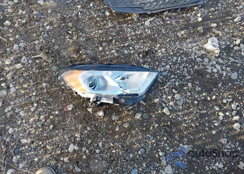 2021 Ford Ecosport Se z USA, uszkodzony, nr VIN MAJ6S3GL3MC442111